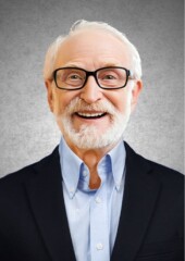 10 紺色スーツとブルーシャツ