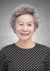 28 黒水玉ブラウス