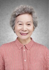 33 赤チェックシャツ